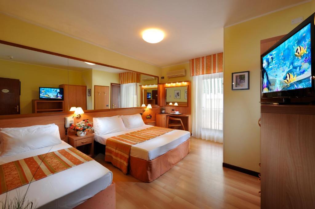 Hotel Al Prater Lignano Sabbiadoro Rom bilde