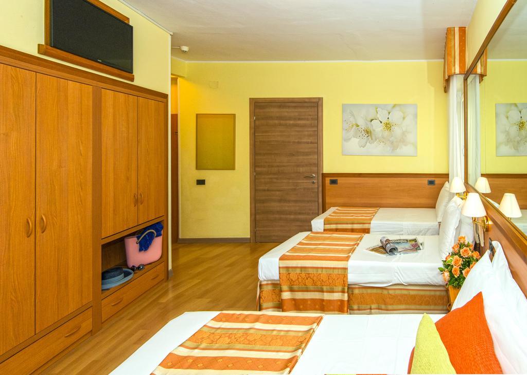 Hotel Al Prater Lignano Sabbiadoro Eksteriør bilde