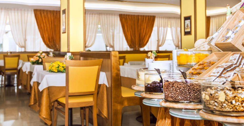 Hotel Al Prater Lignano Sabbiadoro Eksteriør bilde